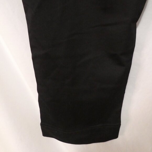 ADDITION ELLE | size 16 | Sleek Black Versatile Capris - Picture 15 of 16